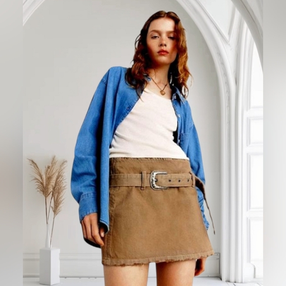 ZARA TAN DENIM COWBOY BUCKLE BELT TIK TOK FAMOUS MINI NWOT SIZE XSMALL - Picture 1 of 10